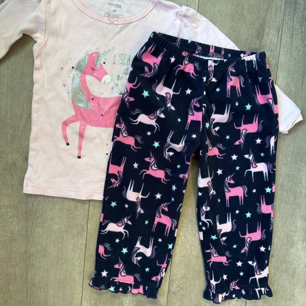Carter’s Unicorn Theme Toddler Girl’s Pajamas Set “I Sparkle in my Sleep”